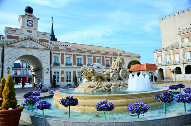 Villa Española