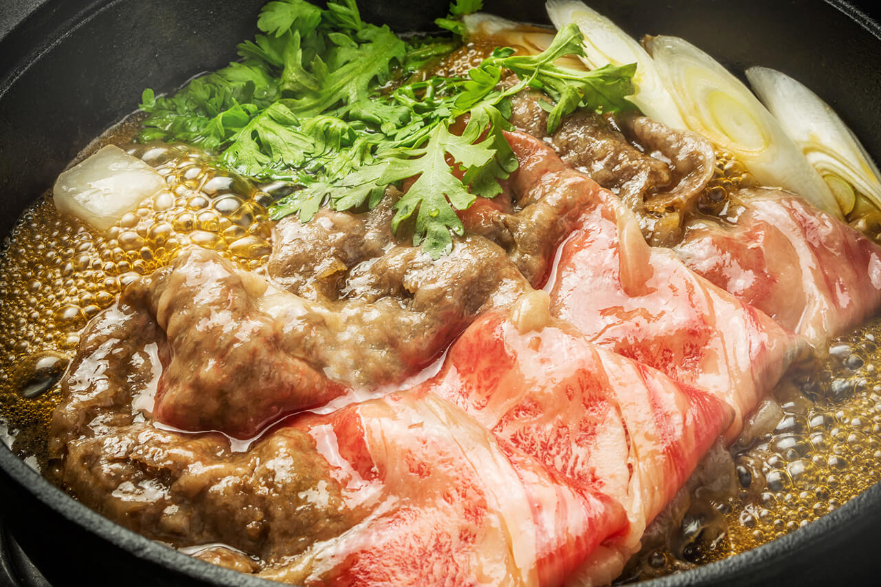 고급 식재료를 사용한 디너를 숙소에서 만끽